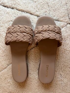 Kaanas Braided Slide Mules in Tan Brown Size 8